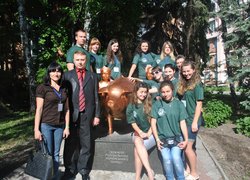 Делегація УНУС на території Полтавської ДАА
